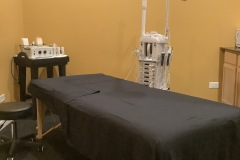 ESTHETICIAN ROOM